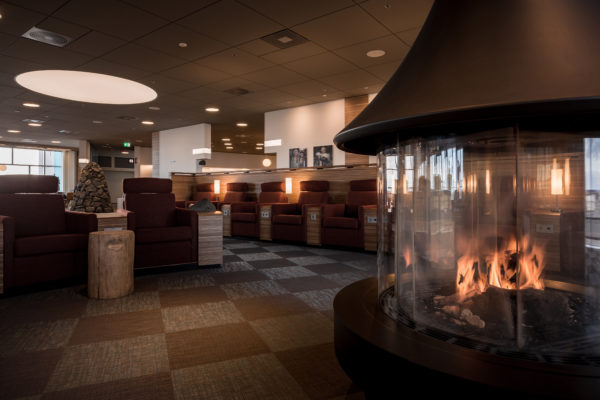 Ljós fyrir Saga Lounge, Icelandair verkefnið